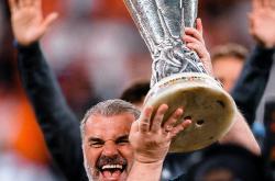 leyu-关于冲刺阶段突围战来临；里昂围绕荷甲主帅复盘；引发热议；年轻球员得到机会的信息-leyu