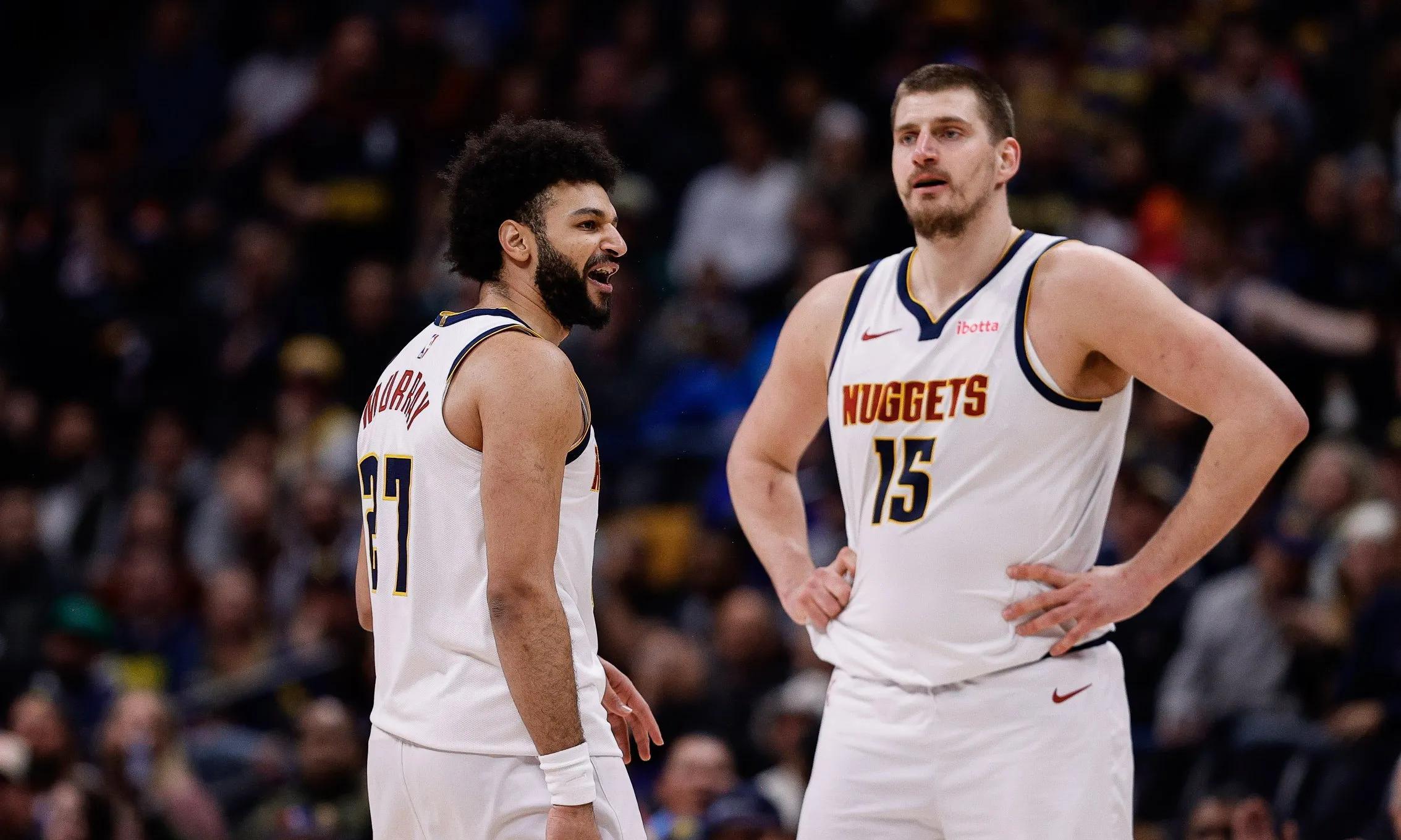 赛地聚焦——NBA季后赛窗口期热度飙升，山东男篮门线救险，底气十足，医务组通报恢复的简单介绍